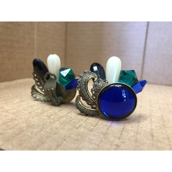 Vintage Clip On Earrings Peacock Ornate Blue Green Pearl Elegant - Picture 8 of 8